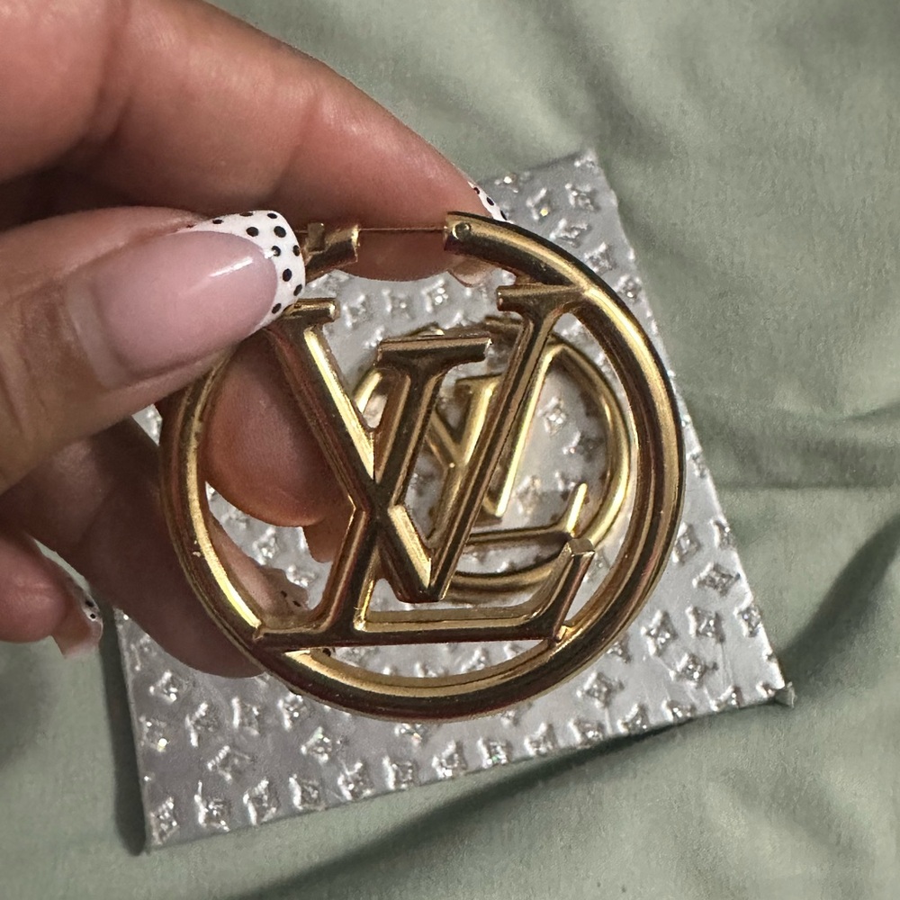 Louis Vuitton Gold Logo Hoop Earrings - Picture 6 of 12